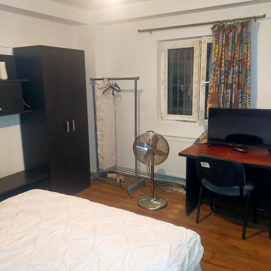 Vila Elena Ap 1 Bucureşti Ngoại thất bức ảnh